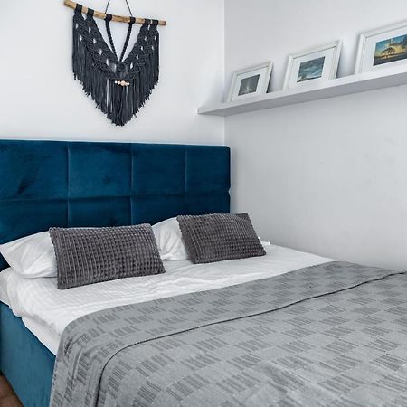 Apartament Primavera Z Miejscem Parkingowym Stary Toruń Extérieur photo